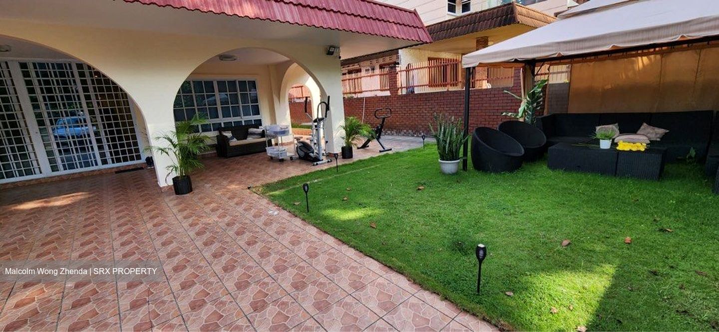 Upper Changi Road East (D16),  #522939851